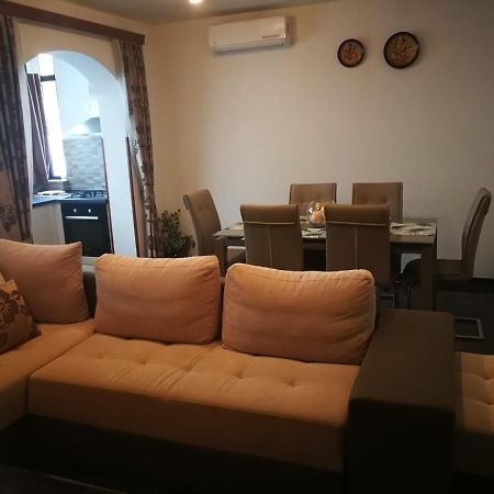 Apartment Dalmatini Tar-Vabriga Екстер'єр фото